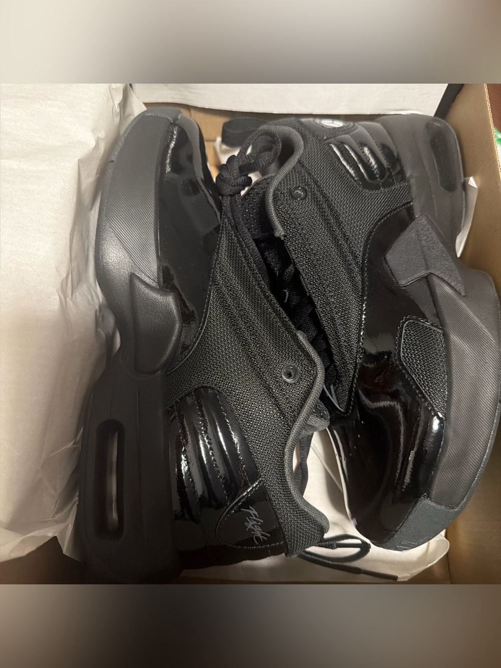 Size 7 Jordan Max Aura 6 Black Anthracite